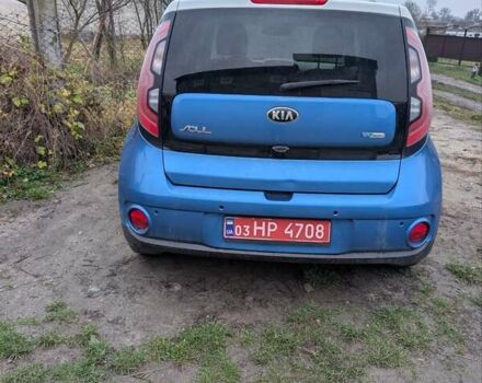 Синий Киа Soul EV, объемом двигателя 0 л и пробегом 197 тыс. км за 9200 $, фото 7 на Automoto.ua