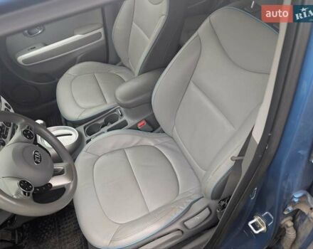 Синий Киа Soul EV, объемом двигателя 0 л и пробегом 197 тыс. км за 9200 $, фото 5 на Automoto.ua