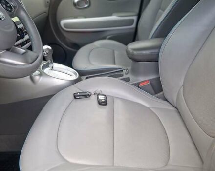 Кіа Soul EV 2016 у Дрогобичі на Automoto.ua Синій Кіа Soul EV, об'ємом двигуна 0 л та пробігом 108 тис. км за 6500 $, фото 24 на Automoto.ua