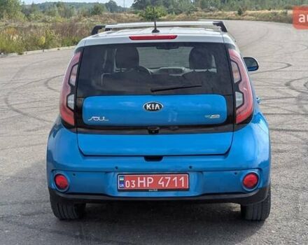 Синий Киа Soul EV, объемом двигателя 0 л и пробегом 108 тыс. км за 6700 $, фото 9 на Automoto.ua