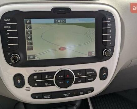 Синий Киа Soul EV, объемом двигателя 0 л и пробегом 108 тыс. км за 6700 $, фото 25 на Automoto.ua