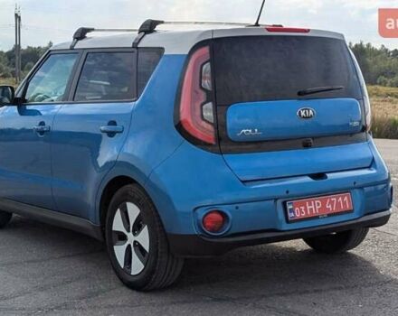 Синий Киа Soul EV, объемом двигателя 0 л и пробегом 108 тыс. км за 6700 $, фото 6 на Automoto.ua