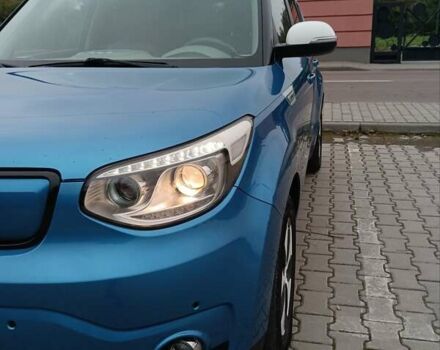 Синий Киа Soul EV, объемом двигателя 0 л и пробегом 108 тыс. км за 6700 $, фото 1 на Automoto.ua