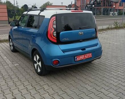 Синий Киа Soul EV, объемом двигателя 0 л и пробегом 108 тыс. км за 6700 $, фото 16 на Automoto.ua