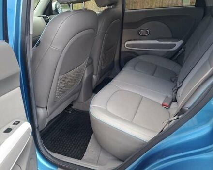 Кіа Soul EV 2016 у Дрогобичі на Automoto.ua Синій Кіа Soul EV, об'ємом двигуна 0 л та пробігом 108 тис. км за 6500 $, фото 18 на Automoto.ua