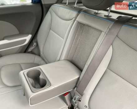 Синий Киа Soul EV, объемом двигателя 0 л и пробегом 88 тыс. км за 10700 $, фото 56 на Automoto.ua