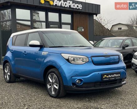Синий Киа Soul EV, объемом двигателя 0 л и пробегом 88 тыс. км за 10700 $, фото 11 на Automoto.ua