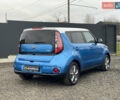 Синий Киа Soul EV, объемом двигателя 0 л и пробегом 88 тыс. км за 10700 $, фото 23 на Automoto.ua