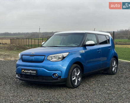 Синий Киа Soul EV, объемом двигателя 0 л и пробегом 88 тыс. км за 10700 $, фото 90 на Automoto.ua