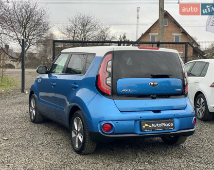 Синий Киа Soul EV, объемом двигателя 0 л и пробегом 88 тыс. км за 10700 $, фото 20 на Automoto.ua
