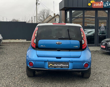 Синий Киа Soul EV, объемом двигателя 0 л и пробегом 88 тыс. км за 10700 $, фото 32 на Automoto.ua