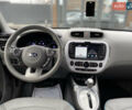 Синий Киа Soul EV, объемом двигателя 0 л и пробегом 88 тыс. км за 10700 $, фото 51 на Automoto.ua