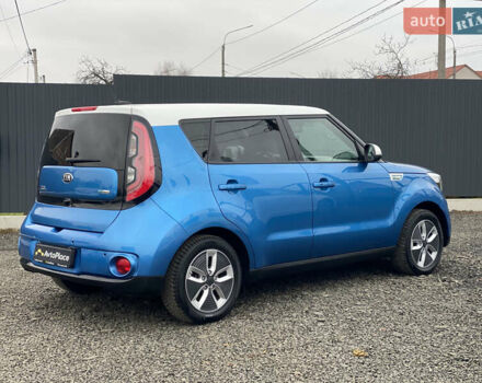 Синий Киа Soul EV, объемом двигателя 0 л и пробегом 88 тыс. км за 10700 $, фото 25 на Automoto.ua