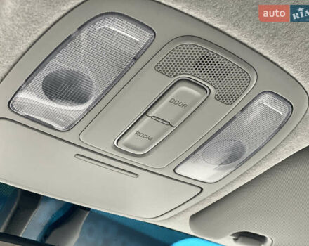 Синий Киа Soul EV, объемом двигателя 0 л и пробегом 88 тыс. км за 10700 $, фото 53 на Automoto.ua