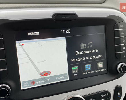 Синий Киа Soul EV, объемом двигателя 0 л и пробегом 88 тыс. км за 10700 $, фото 76 на Automoto.ua