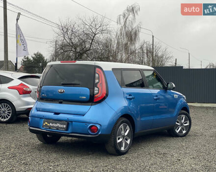 Синий Киа Soul EV, объемом двигателя 0 л и пробегом 88 тыс. км за 10700 $, фото 33 на Automoto.ua