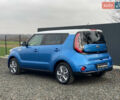 Синий Киа Soul EV, объемом двигателя 0 л и пробегом 88 тыс. км за 10700 $, фото 88 на Automoto.ua