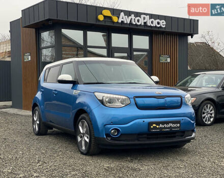 Синий Киа Soul EV, объемом двигателя 0 л и пробегом 88 тыс. км за 10700 $, фото 10 на Automoto.ua