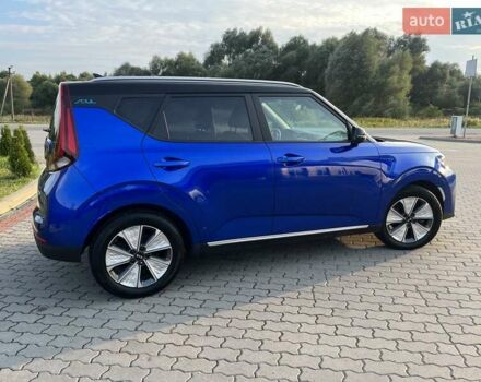 Синий Киа Soul EV, объемом двигателя 0 л и пробегом 59 тыс. км за 18999 $, фото 12 на Automoto.ua