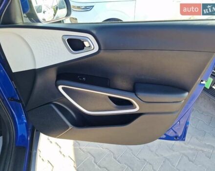 Синий Киа Soul EV, объемом двигателя 0 л и пробегом 26 тыс. км за 17900 $, фото 37 на Automoto.ua