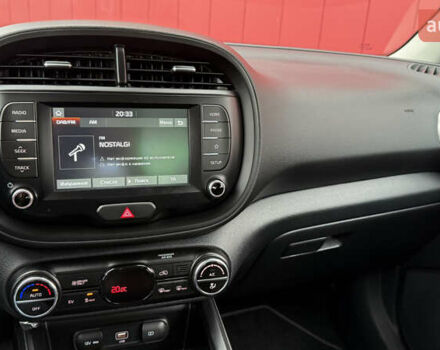 Синий Киа Soul EV, объемом двигателя 0 л и пробегом 26 тыс. км за 18900 $, фото 29 на Automoto.ua