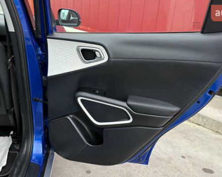 Синий Киа Soul EV, объемом двигателя 0 л и пробегом 26 тыс. км за 18900 $, фото 43 на Automoto.ua