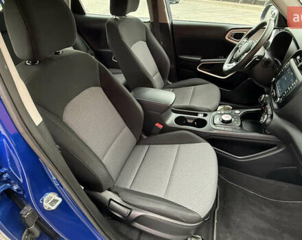 Синий Киа Soul EV, объемом двигателя 0 л и пробегом 26 тыс. км за 18900 $, фото 51 на Automoto.ua
