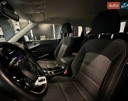 Синій Кіа Soul EV, об'ємом двигуна 0 л та пробігом 34 тис. км за 16900 $, фото 13 на Automoto.ua