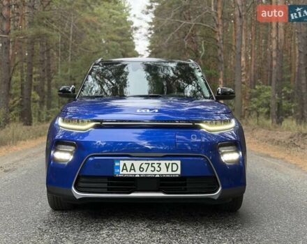 Киа Soul EV 2022 в Киеве на Automoto.ua Синий Киа Soul EV, объемом двигателя 0 л и пробегом 39 тыс. км за 19499 $, фото 1 на Automoto.ua