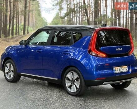 Киа Soul EV 2022 в Киеве на Automoto.ua Синий Киа Soul EV, объемом двигателя 0 л и пробегом 39 тыс. км за 19499 $, фото 5 на Automoto.ua