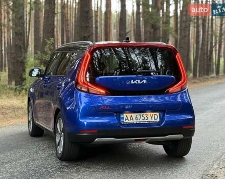 Киа Soul EV 2022 в Киеве на Automoto.ua Синий Киа Soul EV, объемом двигателя 0 л и пробегом 39 тыс. км за 19499 $, фото 24 на Automoto.ua