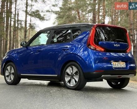 Киа Soul EV 2022 в Киеве на Automoto.ua Синий Киа Soul EV, объемом двигателя 0 л и пробегом 39 тыс. км за 19499 $, фото 23 на Automoto.ua