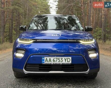 Киа Soul EV 2022 в Киеве на Automoto.ua Синий Киа Soul EV, объемом двигателя 0 л и пробегом 39 тыс. км за 19499 $, фото 31 на Automoto.ua
