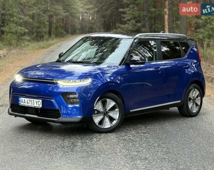 Киа Soul EV 2022 в Киеве на Automoto.ua Синий Киа Soul EV, объемом двигателя 0 л и пробегом 39 тыс. км за 19499 $, фото 20 на Automoto.ua