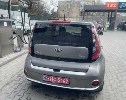 Зеленый Киа Soul EV, объемом двигателя 0 л и пробегом 115 тыс. км за 7600 $, фото 10 на Automoto.ua