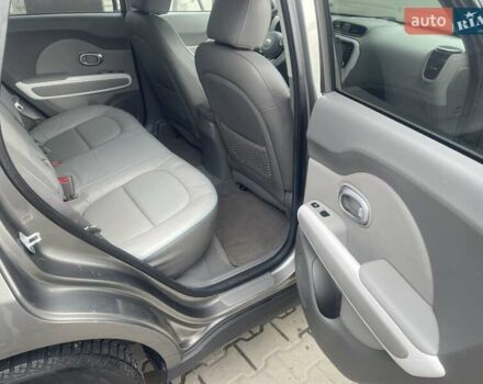 Зеленый Киа Soul EV, объемом двигателя 0 л и пробегом 115 тыс. км за 7600 $, фото 12 на Automoto.ua