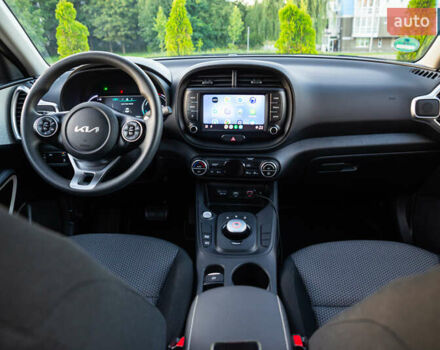 Зеленый Киа Soul EV, объемом двигателя 0 л и пробегом 25 тыс. км за 14950 $, фото 16 на Automoto.ua