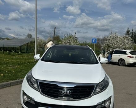 Білий Кіа Sportage, об'ємом двигуна 1 л та пробігом 170 тис. км за 15999 $, фото 4 на Automoto.ua