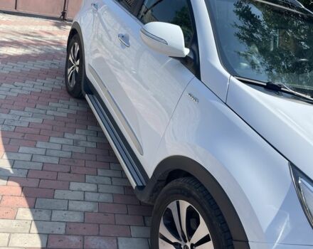 Белый Киа Sportage, объемом двигателя 2 л и пробегом 193 тыс. км за 14500 $, фото 1 на Automoto.ua
