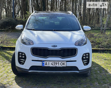 Белый Киа Sportage, объемом двигателя 2 л и пробегом 60 тыс. км за 26200 $, фото 2 на Automoto.ua