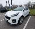 Белый Киа Sportage, объемом двигателя 1.7 л и пробегом 50 тыс. км за 19700 $, фото 1 на Automoto.ua