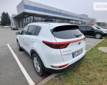 Белый Киа Sportage, объемом двигателя 1.7 л и пробегом 50 тыс. км за 19700 $, фото 7 на Automoto.ua