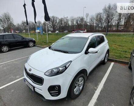 Білий Кіа Sportage, об'ємом двигуна 1.7 л та пробігом 50 тис. км за 19700 $, фото 1 на Automoto.ua