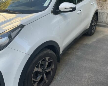 Білий Кіа Sportage, об'ємом двигуна 1.6 л та пробігом 54 тис. км за 20000 $, фото 3 на Automoto.ua