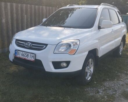 Белый Киа Sportage, объемом двигателя 2 л и пробегом 200 тыс. км за 8400 $, фото 2 на Automoto.ua