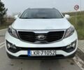 Белый Киа Sportage, объемом двигателя 2 л и пробегом 216 тыс. км за 8000 $, фото 4 на Automoto.ua