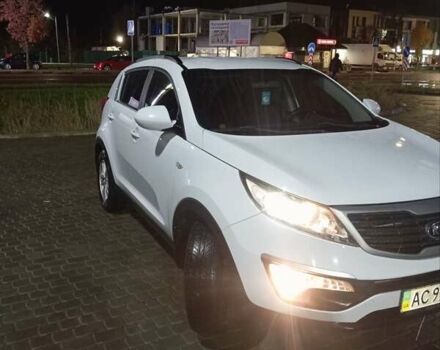 Белый Киа Sportage, объемом двигателя 2 л и пробегом 160 тыс. км за 10500 $, фото 2 на Automoto.ua