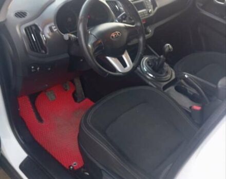 Белый Киа Sportage, объемом двигателя 2 л и пробегом 160 тыс. км за 10500 $, фото 15 на Automoto.ua