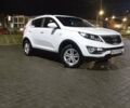Белый Киа Sportage, объемом двигателя 2 л и пробегом 160 тыс. км за 10500 $, фото 1 на Automoto.ua