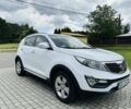Белый Киа Sportage, объемом двигателя 0 л и пробегом 235 тыс. км за 5000 $, фото 1 на Automoto.ua